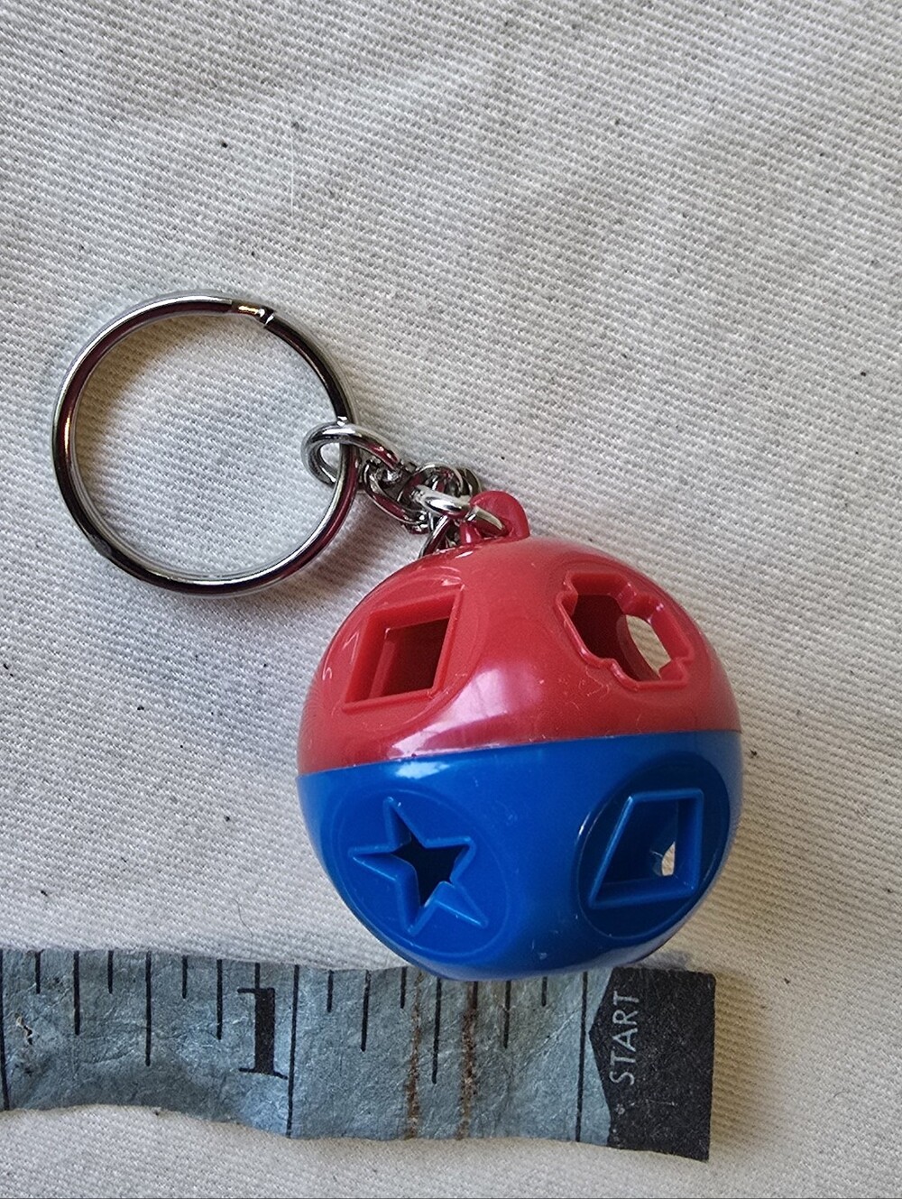 Tupperware Shape O Ball Classic Keychain